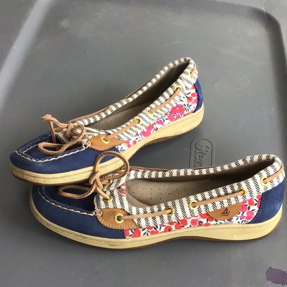 Sperry Topsider’s size 7 1/2 good condition. - Picture 2 of 5